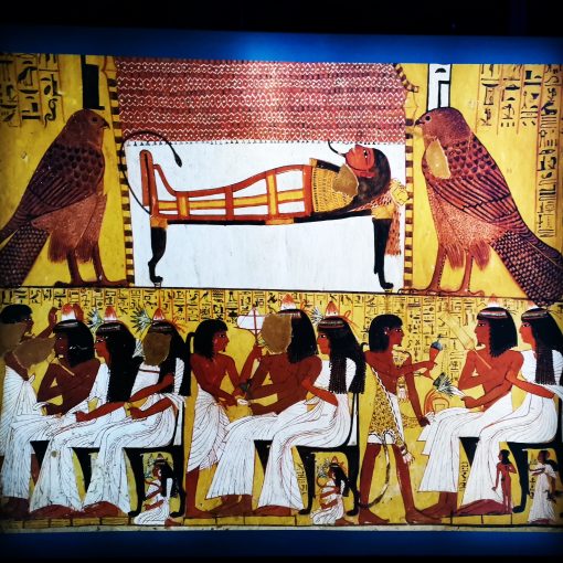 Un petit clin d'œil à l'exposition Ramsès & l'or des Pharaons (7 avril - 10 septembre 2023) - Grande Halle de la Villette